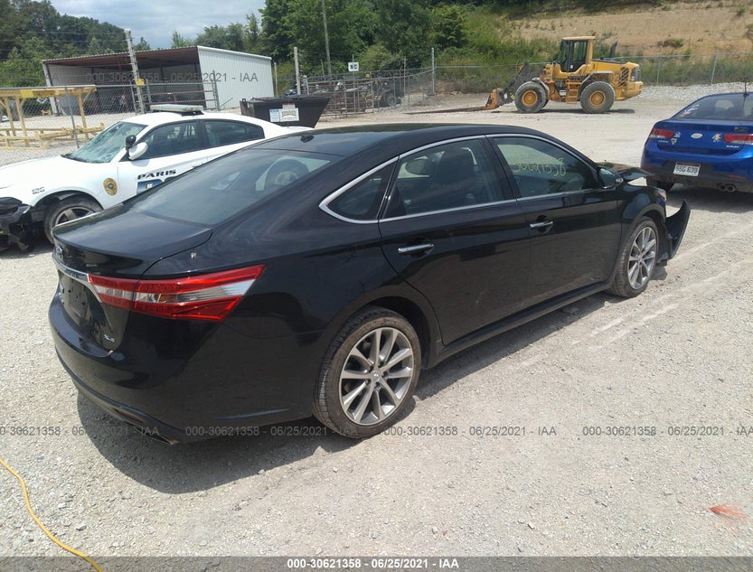 4T1BK1EB1FU171002