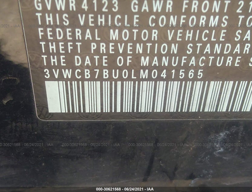 3VWCB7BU0LM041565