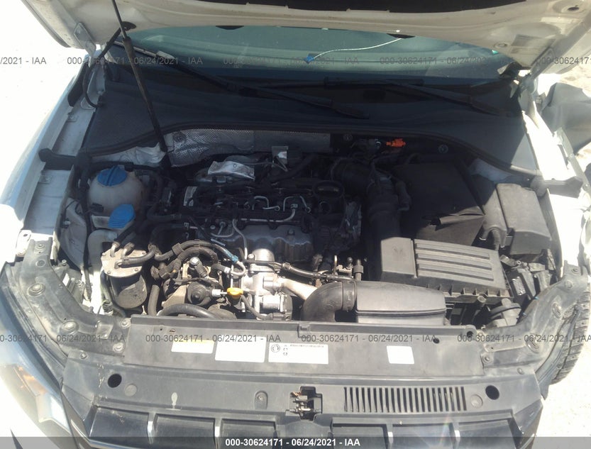 1VWBN7A30EC052744