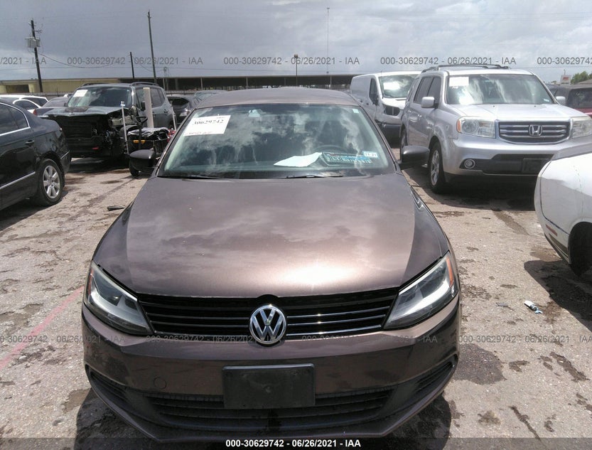 3VW2K7AJ8BM325236