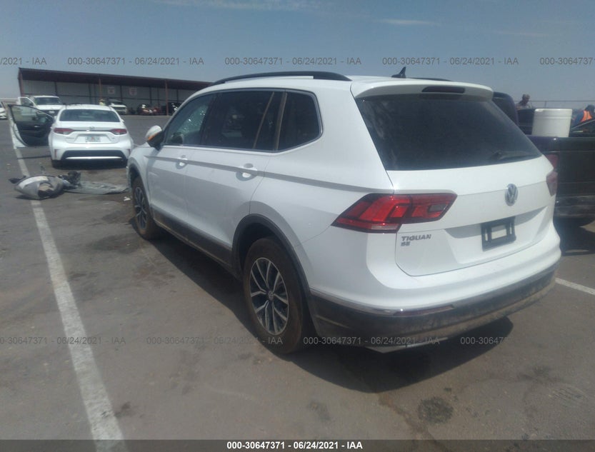 3VV3B7AX6MM010225