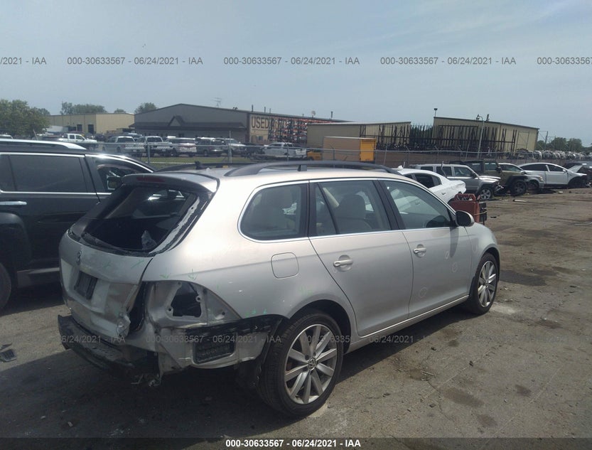 3VWPL7AJXBM610877