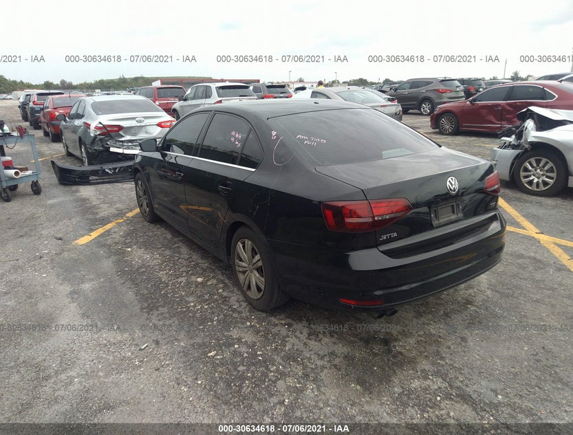 3VW167AJ8HM283045