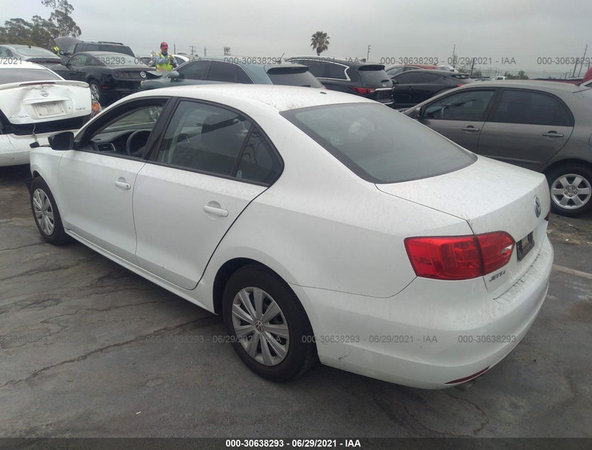3VW2K7AJ1EM301560