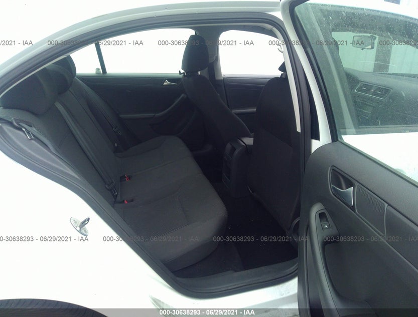 3VW2K7AJ1EM301560