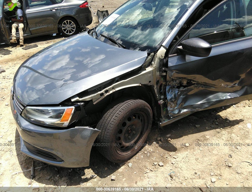 3VW2K7AJ0DM229927