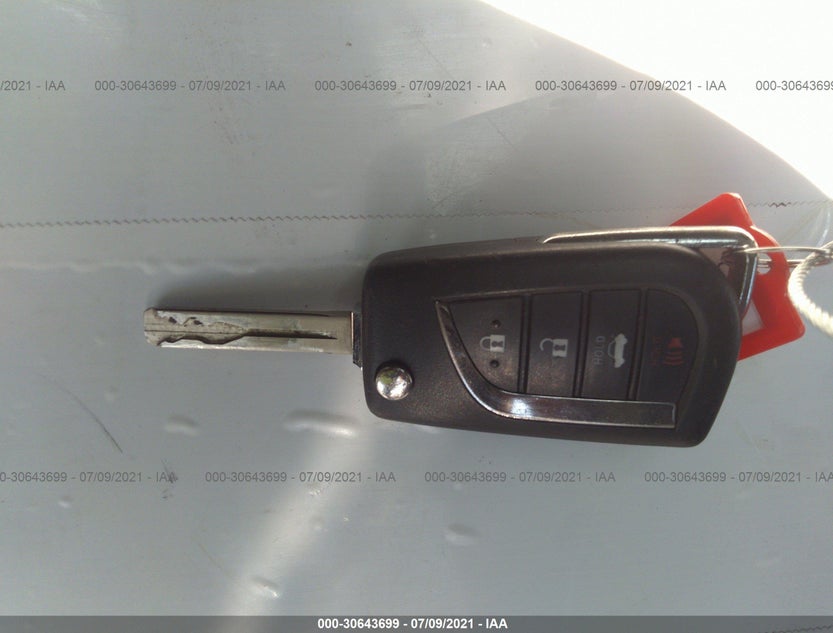 4T1B11HK8JU137470
