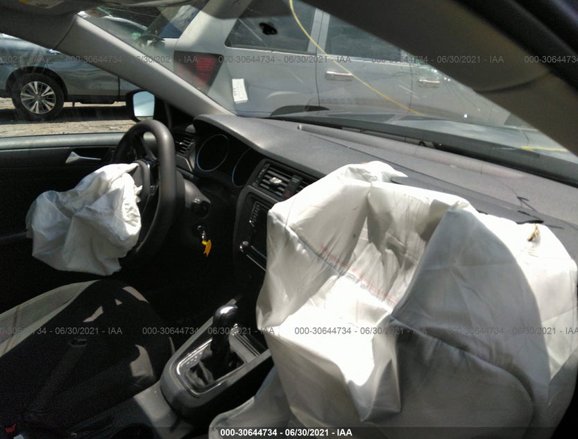 3VW267AJ7GM382958