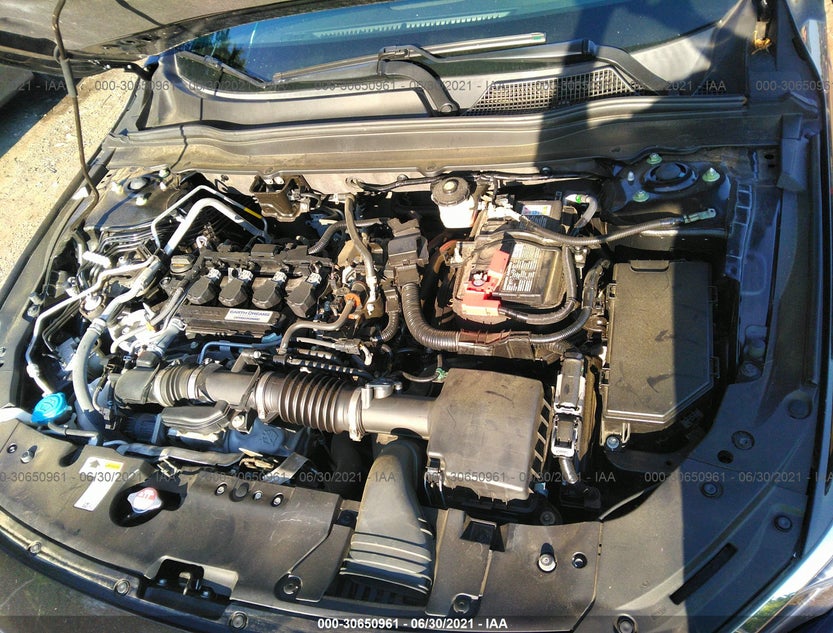 1HGCV1F55JA100275