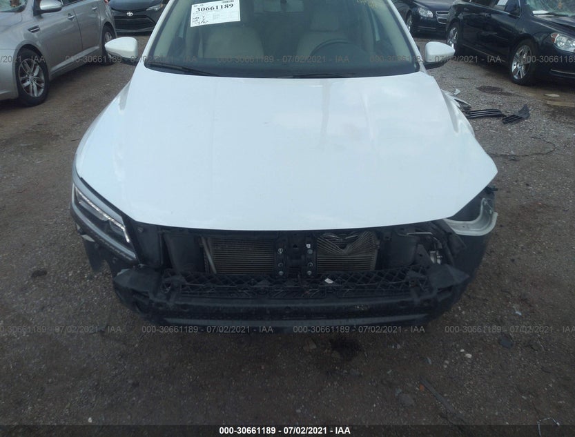 1VWDT7A31HC081821