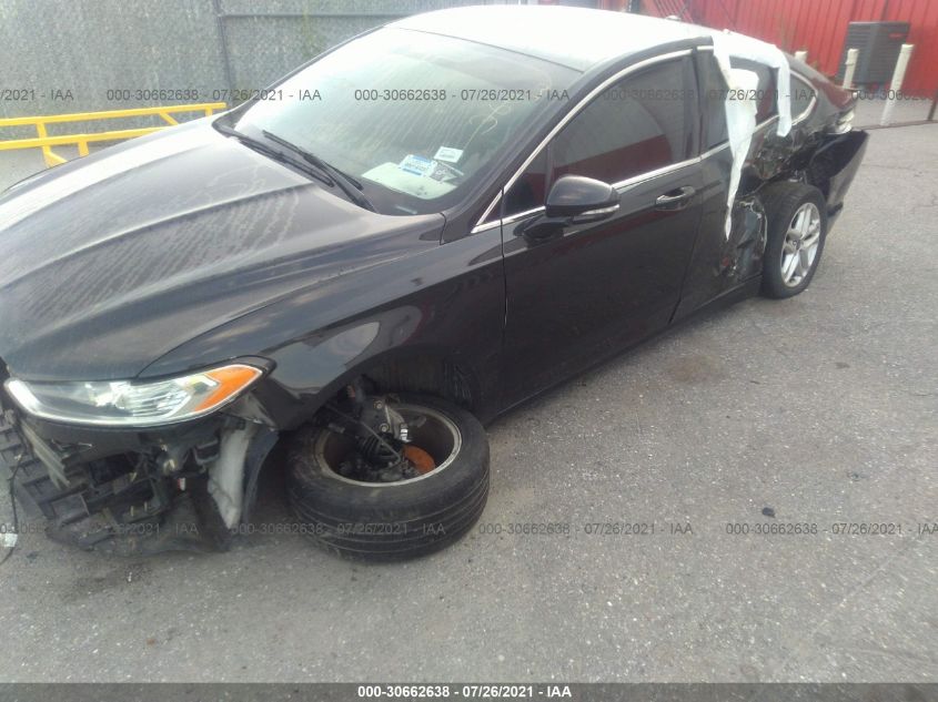 1FA6P0HD6E5399946 2014 Ford Fusion Se