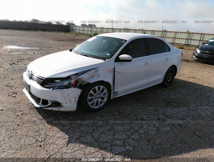 3VWDX7AJ0DM364075
