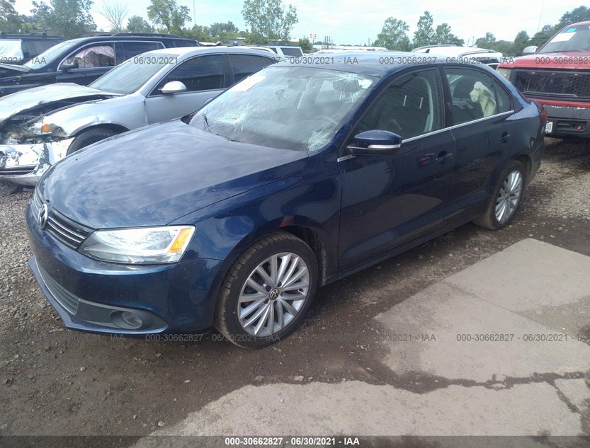 3VWLP7AJ2CM309816