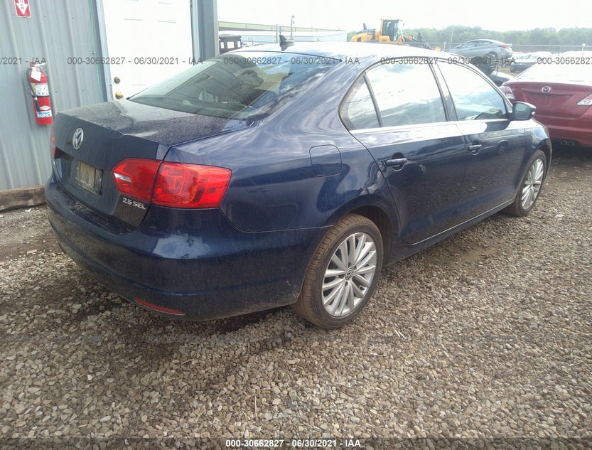 3VWLP7AJ2CM309816