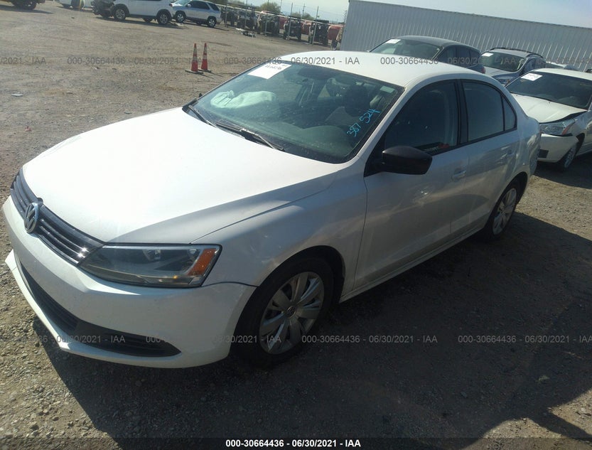 3VW2K7AJ9EM387524