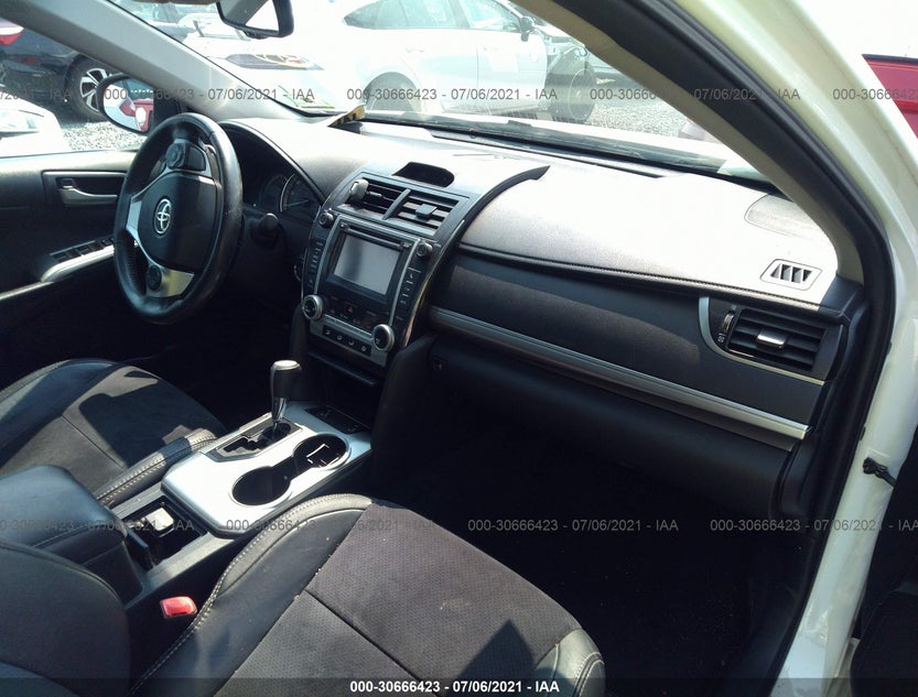 4T1BK1FK8CU020135