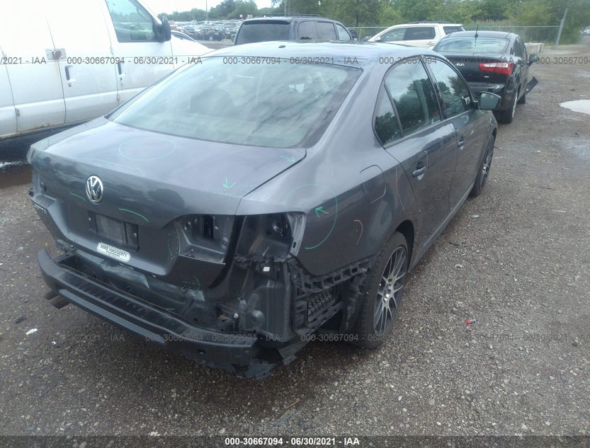 3VW2K7AJ5BM334525