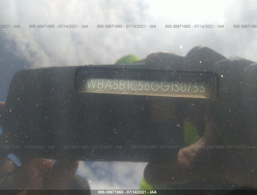 WBA5B1C56GG130733