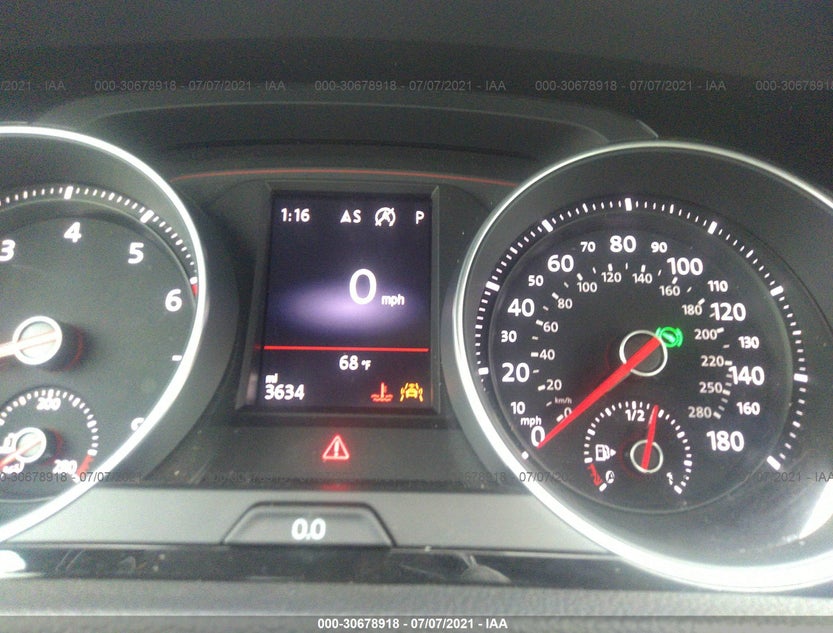 3VW6T7AU1MM008538