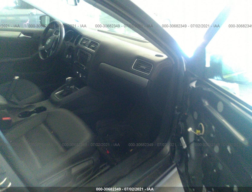 3VWDB7AJ8HM356262