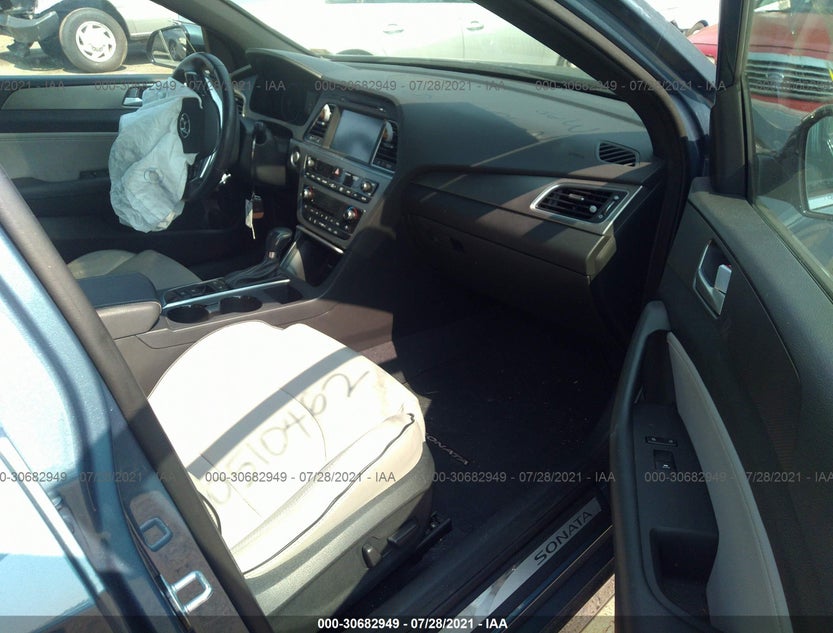 5NPE34AB7FH169674