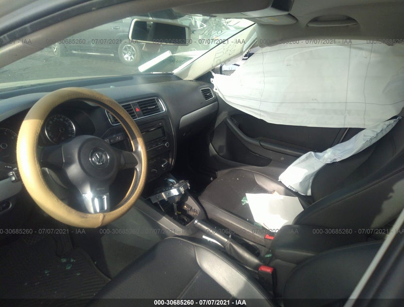 3VWDP7AJ1DM229395