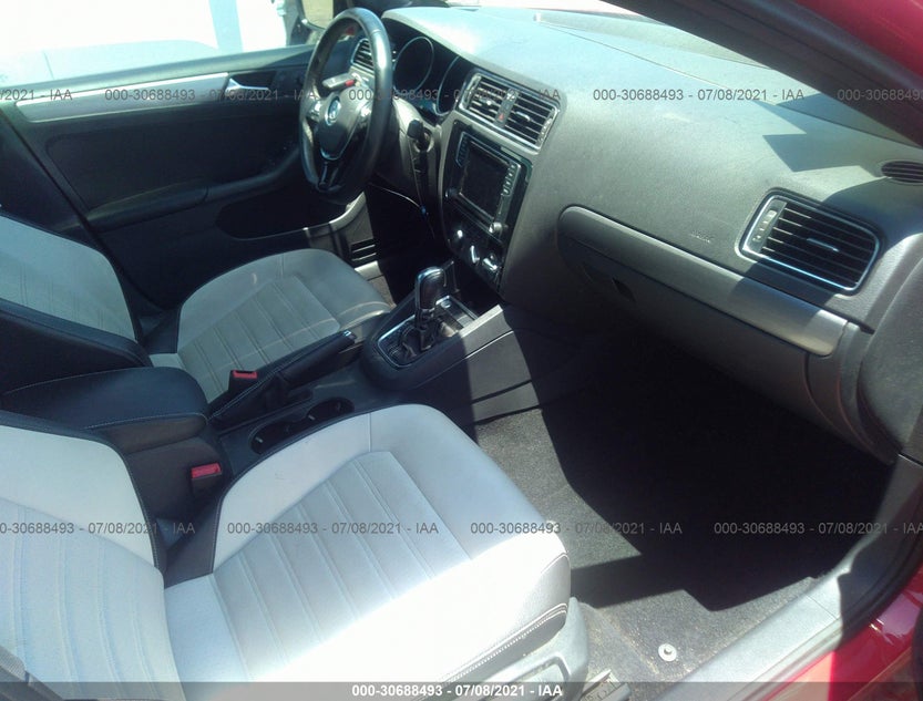 3VWD17AJ7GM287792