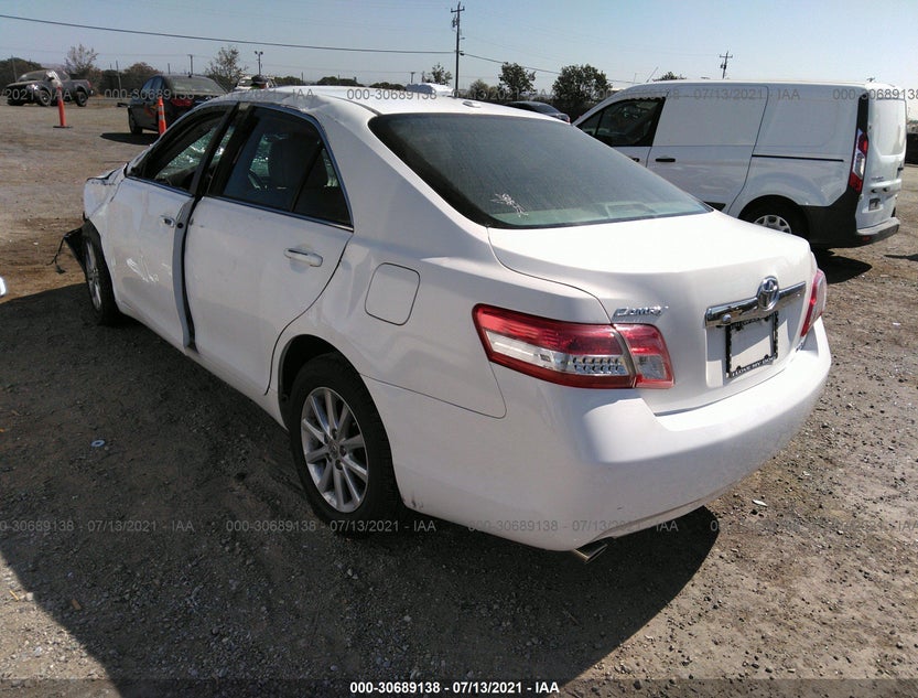 4T1BK3EK4BU615785