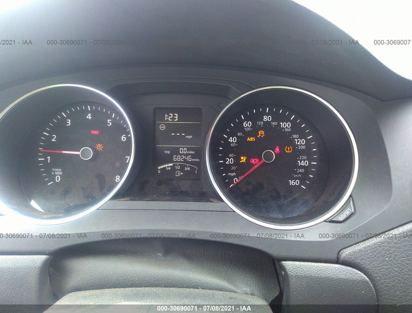 3VW167AJ9GM286552