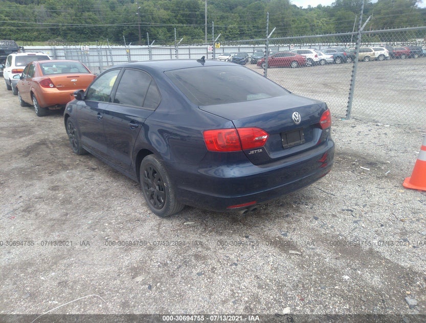 3VWD17AJ5EM212456