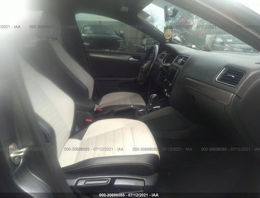 3VWD17AJ7GM302596