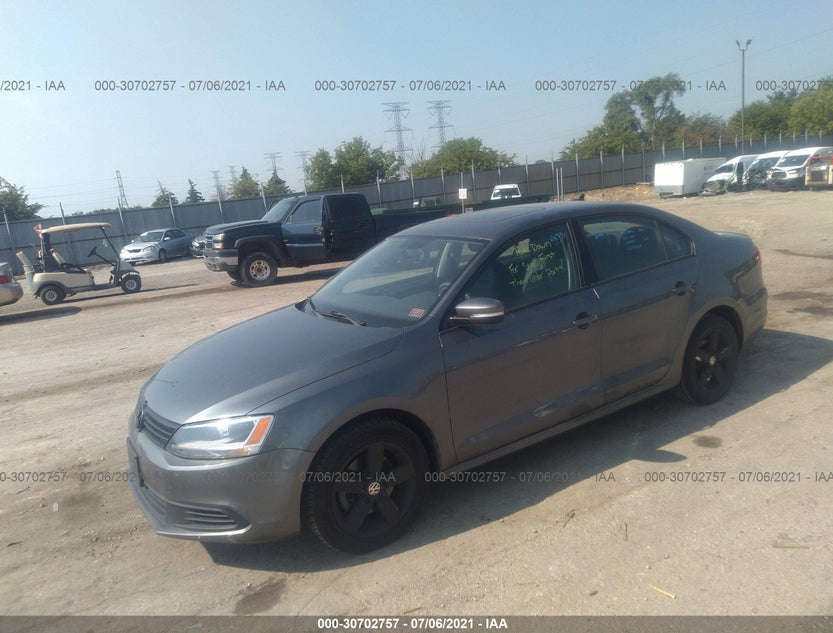 3VWLL7AJ7BM053912