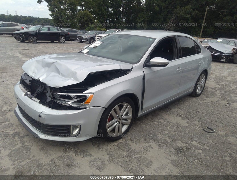 3VW467AJ5CM452380