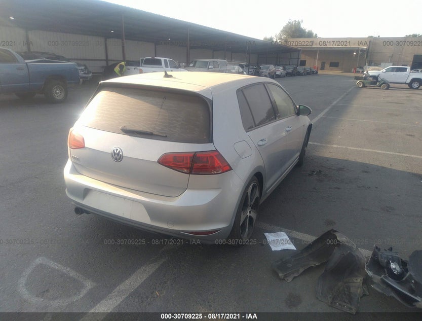 3VW4T7AU6GM002990