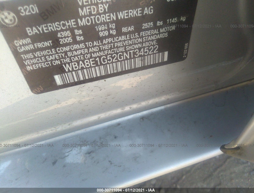 WBA8E1G52GNT34522