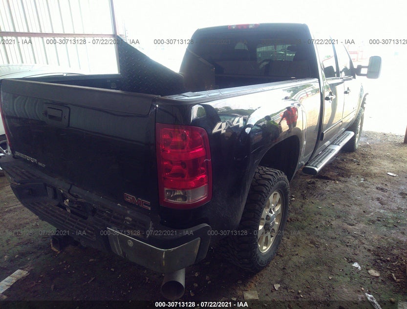 1GT121C8XDF162758