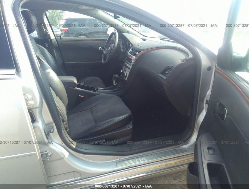 1G1ZD5EU5CF110119