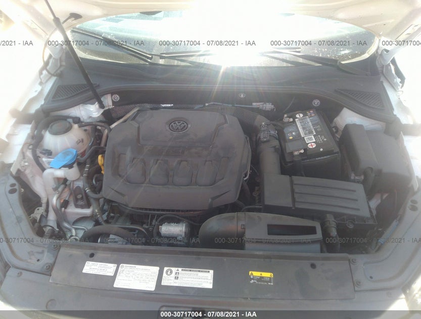 1VWLA7A37KC008090