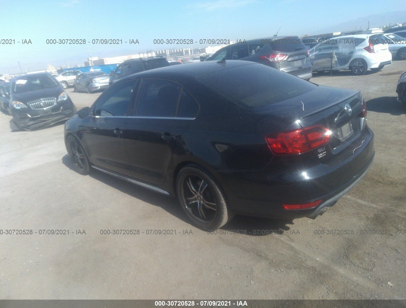 3VW5A7AJXCM456525