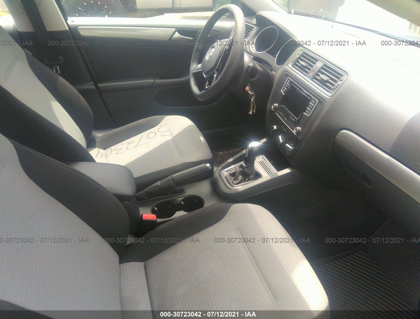 3VW2B7AJ3HM387409