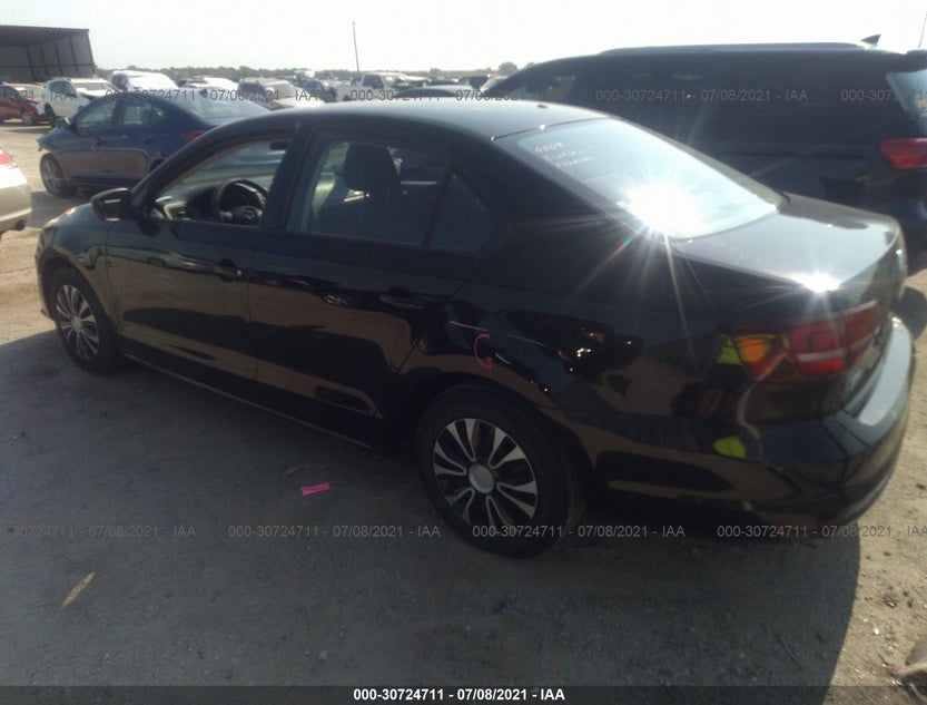 3VW167AJ6GM302285