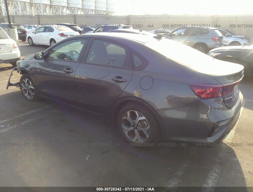 3KPF24AD9LE243542