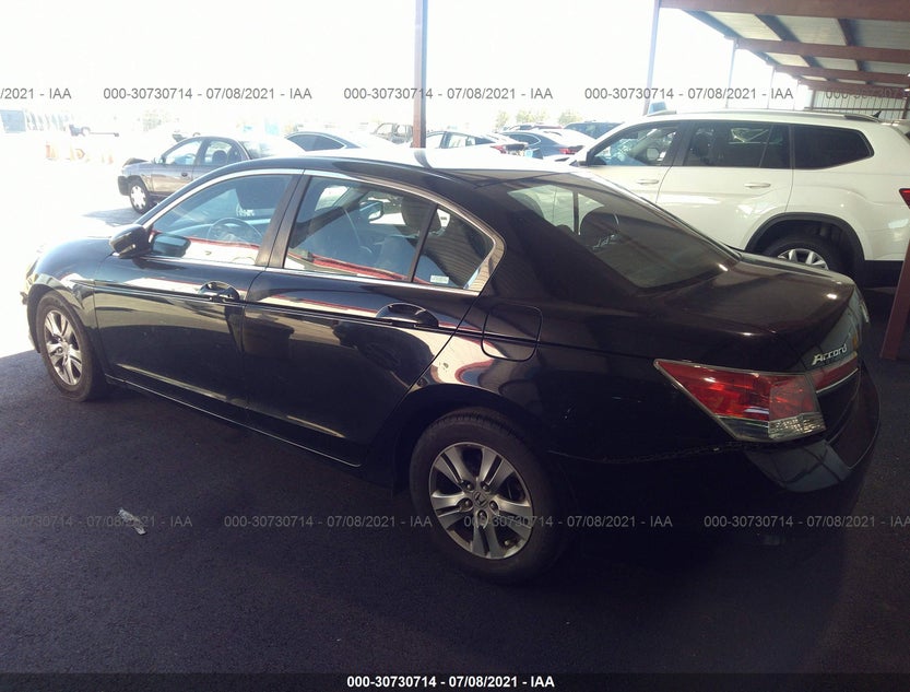 1HGCP2F68CA200141