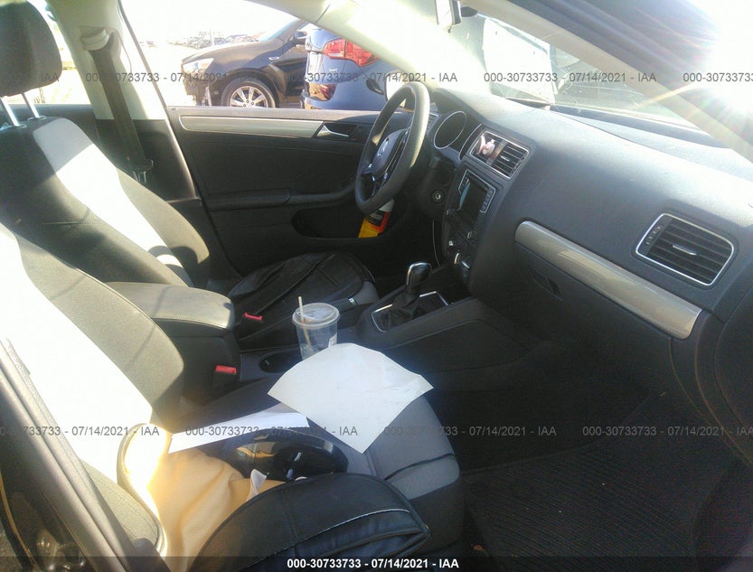 3VW2B7AJ1HM355803