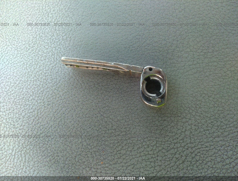 1VWBN7A30DC075942