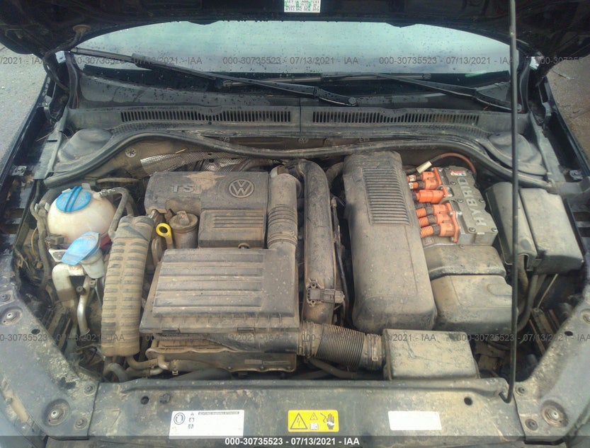 3VW637AJ0DM261551