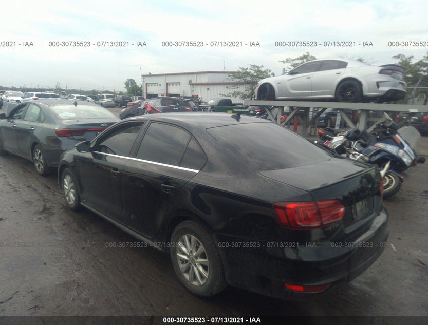 3VW637AJ0DM261551