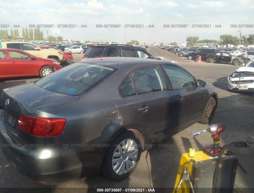3VW2K7AJ2BM118101