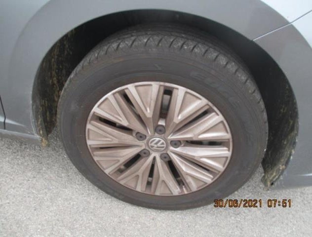 3VWCB7BU2KM129080