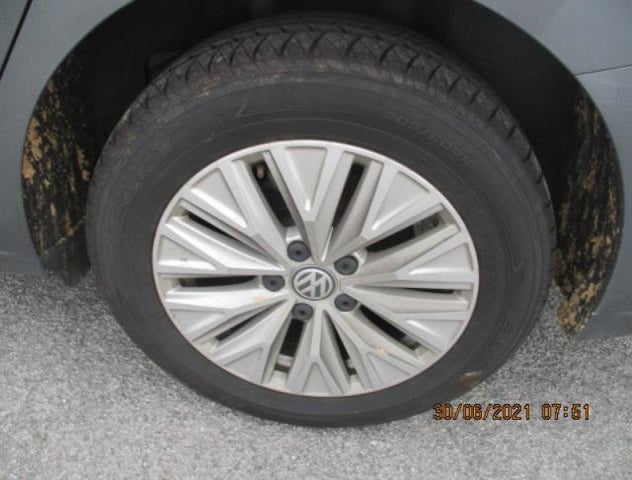 3VWCB7BU2KM129080